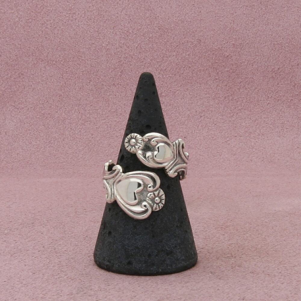 avon sterling silver vintage heart bypass spoon ring size 8